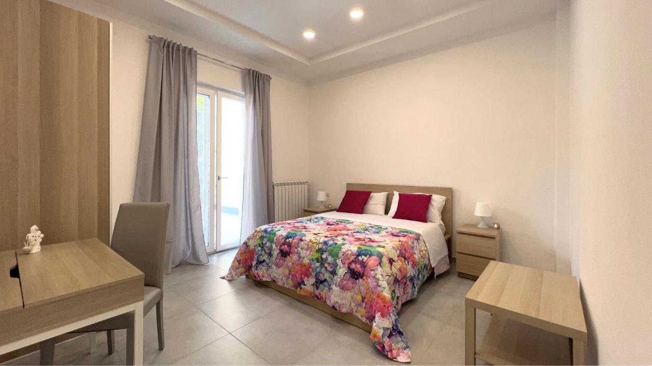 Rea Maison Case Vacanza 泰卡斯 外观 照片